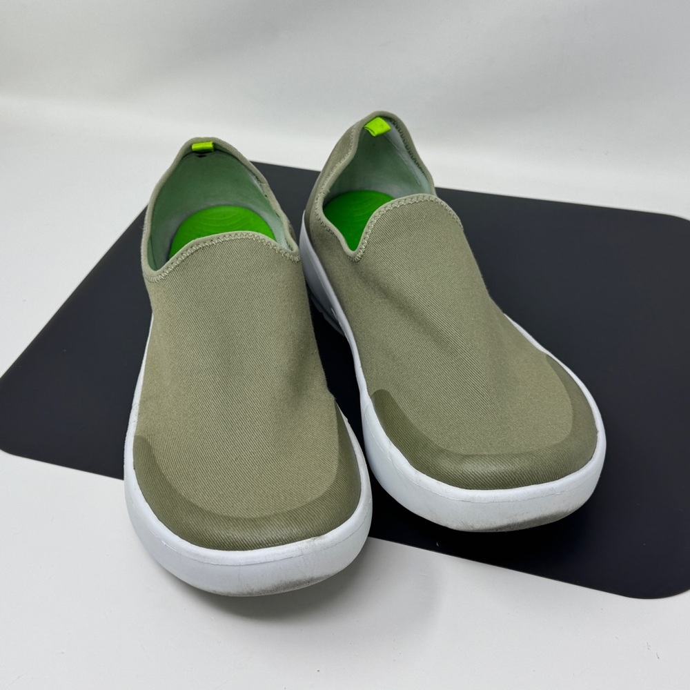 Oofos Oomg Eezee Low Shoe Womens 11 Green Slip-On Comfort Recovery Sneaker green